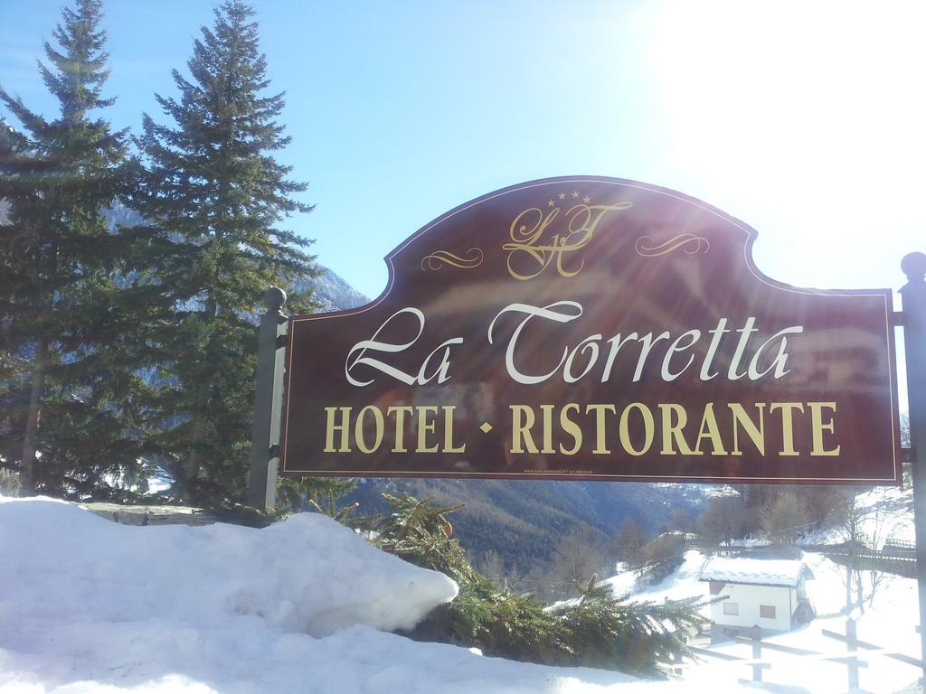 La Torretta Hotel Challand-Saint-Anselme Exteriör bild